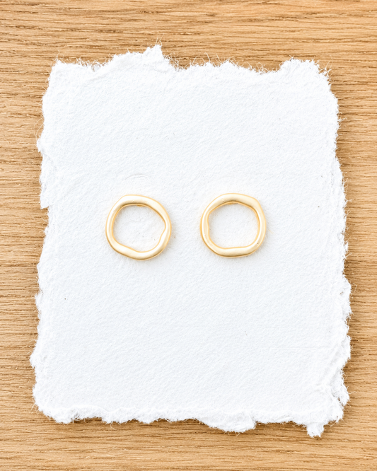 Simple circles in gold