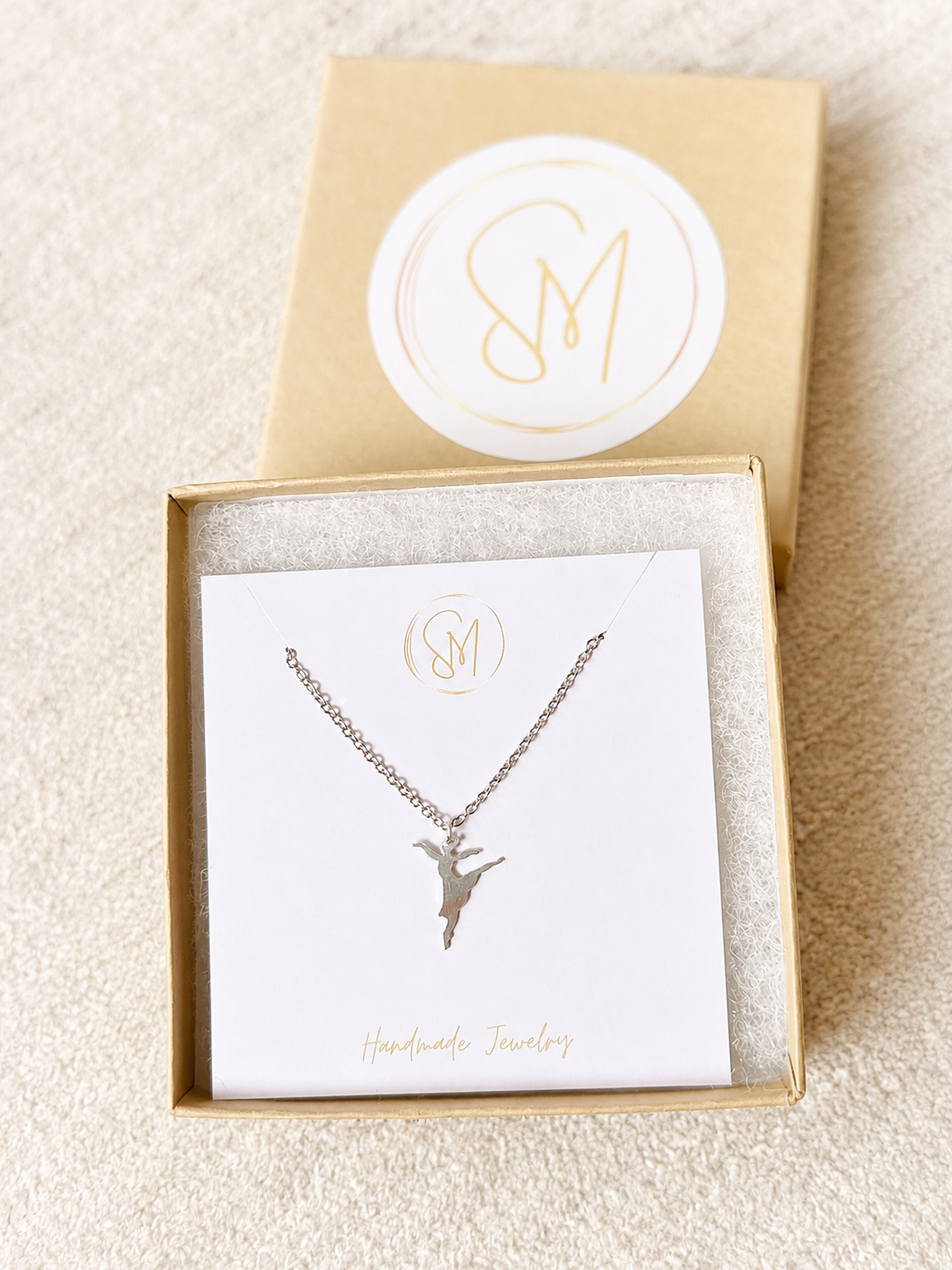 The Dancing Girl Necklace